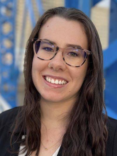 Genevieve Reside Headshot